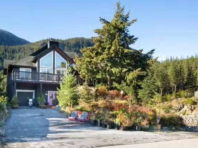 House for sale in Pemberton, British Columbia