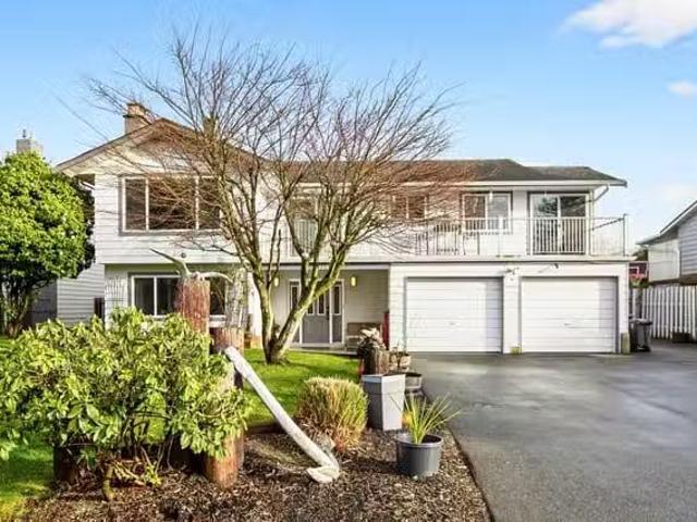 House for sale in Pitt Meadows, British Columbia