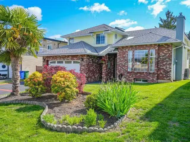 House for sale in Clayoquot, British Columbia