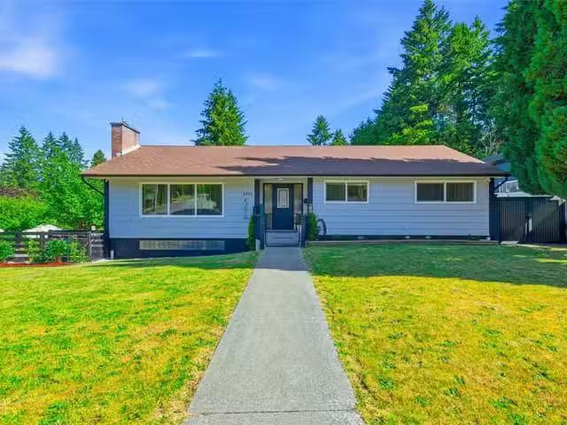 House for sale in Clayoquot, British Columbia