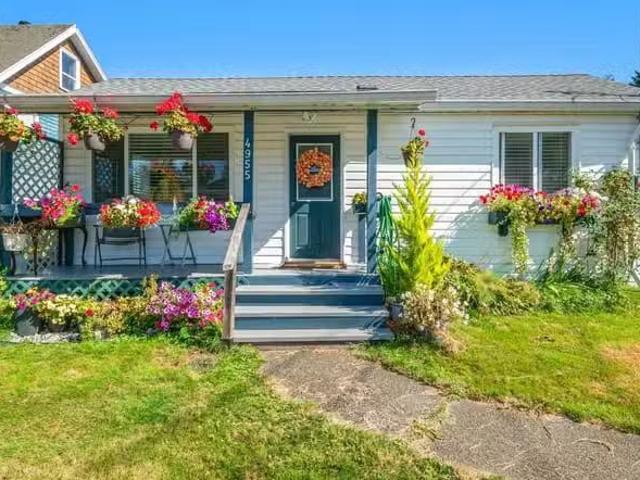 House for sale in Clayoquot, British Columbia