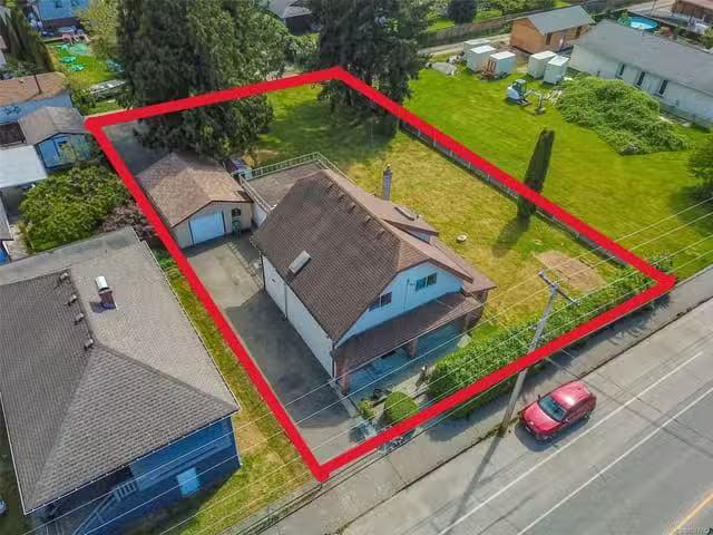 House for sale in Clayoquot, British Columbia