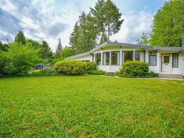 House for sale in Clayoquot, British Columbia