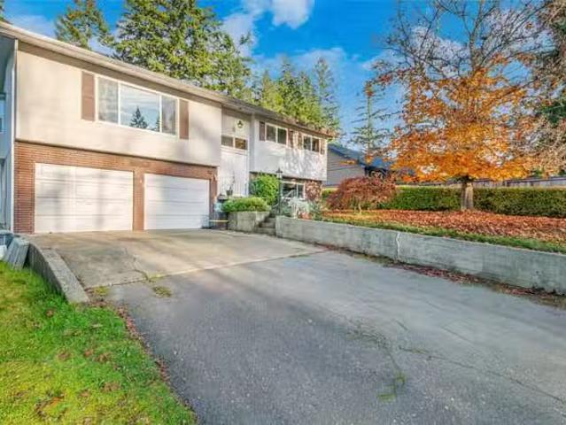 House for sale in Clayoquot, British Columbia