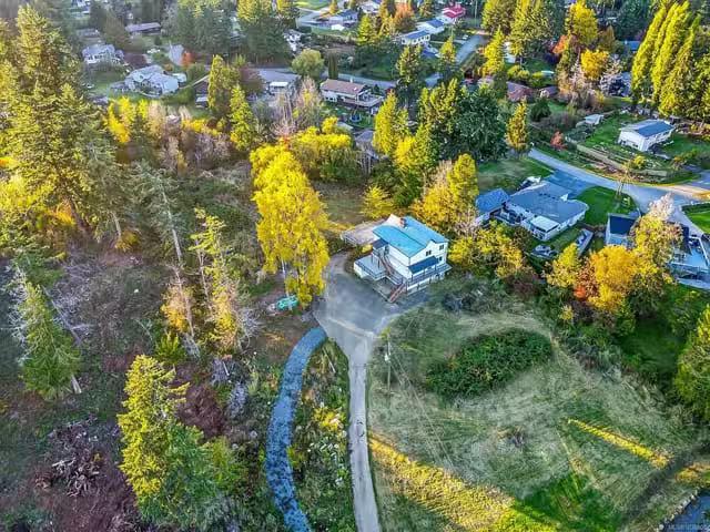 House for sale in Clayoquot, British Columbia