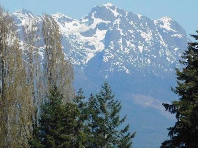 House for sale in Clayoquot, British Columbia