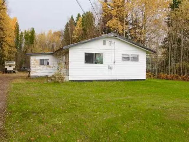 House for sale in Valleyview, Alberta