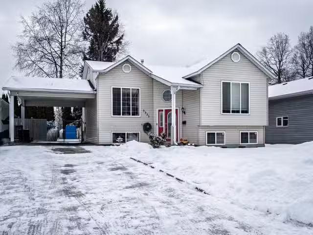 House for sale in Valleyview, Alberta