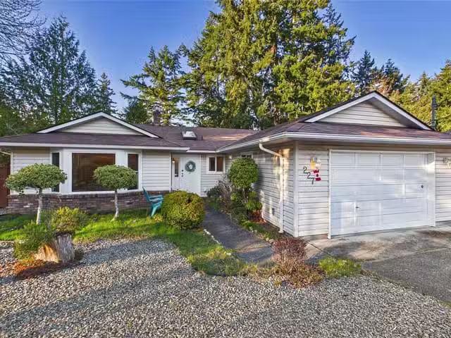 House for sale in Qualicum Beach, British Columbia