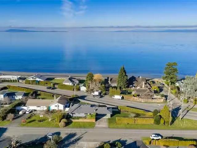 House for sale in Qualicum Beach, British Columbia