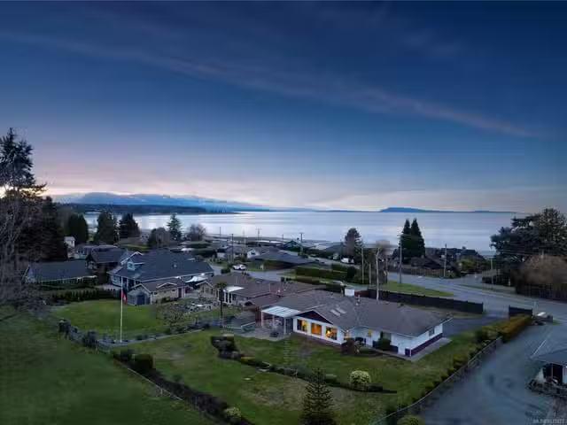 House for sale in Qualicum Beach, British Columbia
