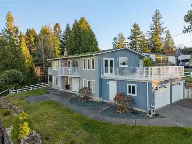 House for sale in Qualicum Beach, British Columbia