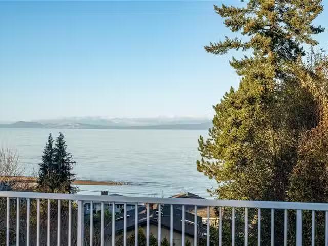 House for sale in Qualicum Beach, British Columbia