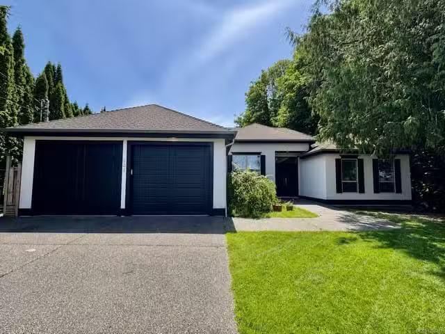 House for sale in Qualicum Beach, British Columbia