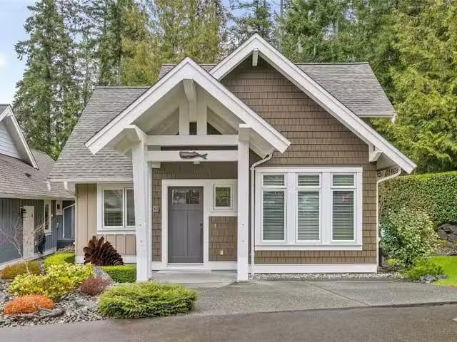 House for sale in Qualicum Beach, British Columbia