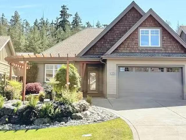 House for sale in Qualicum Beach, British Columbia