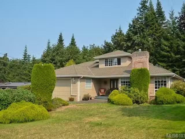 House for sale in Qualicum Beach, British Columbia