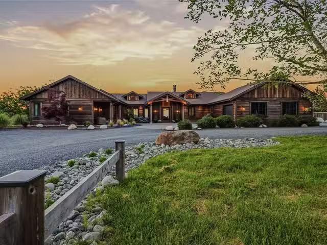House for sale in Qualicum Beach, British Columbia