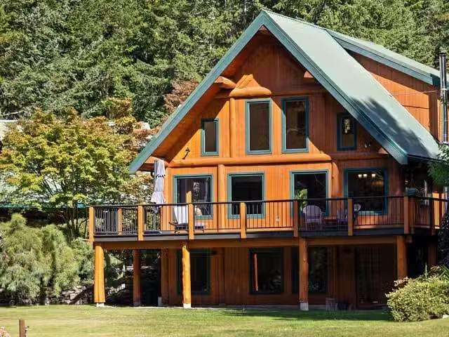 House for sale in Qualicum Beach, British Columbia