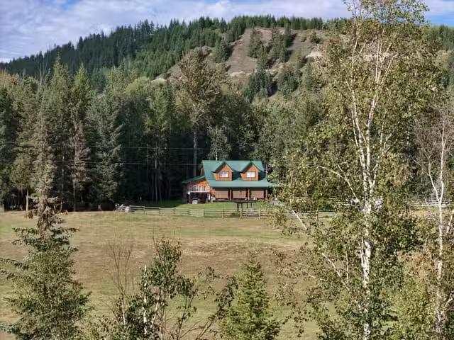 House for sale in Quesnel, British Columbia