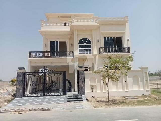 House for sale in Rahim Yar Khan, Islamabad Capital Territory