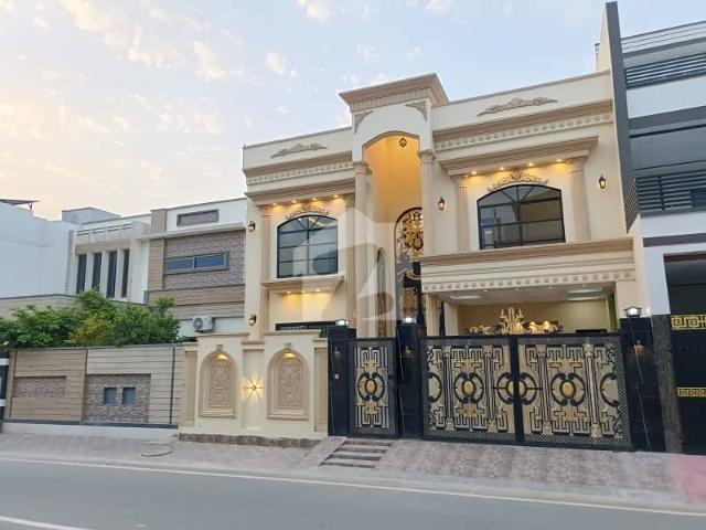 House for sale in Rahim Yar Khan, Islamabad Capital Territory