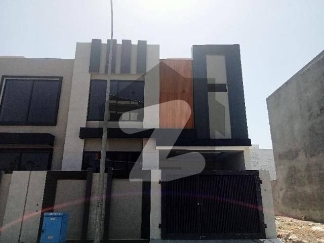 House for sale in Rahim Yar Khan, Islamabad Capital Territory