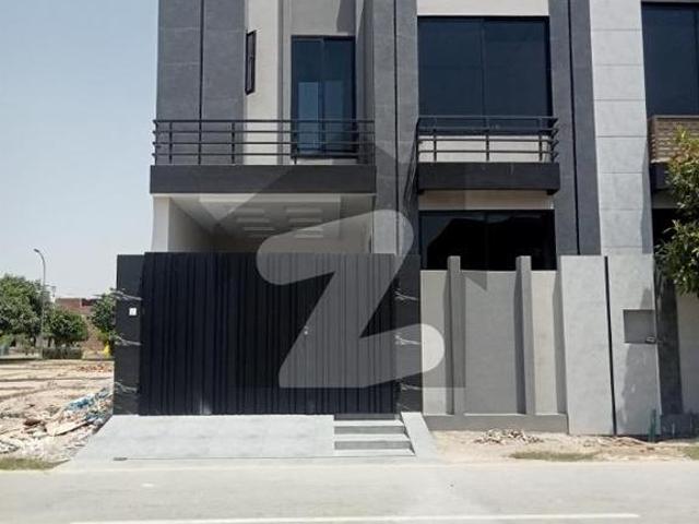 House for sale in Rahim Yar Khan, Islamabad Capital Territory