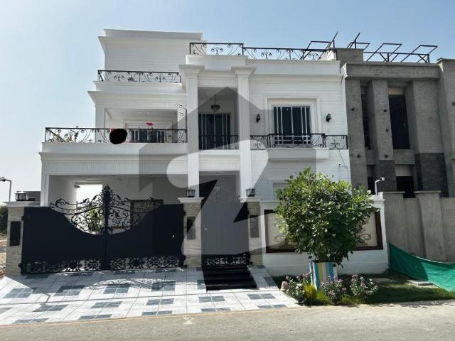 House for sale in Rahim Yar Khan, Islamabad Capital Territory