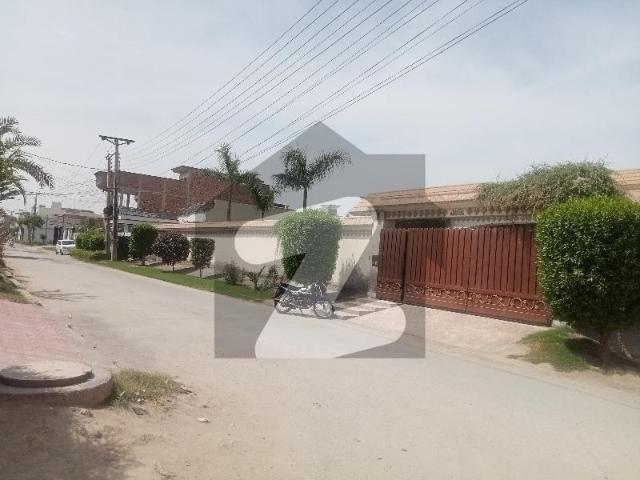 House for sale in Rahim Yar Khan