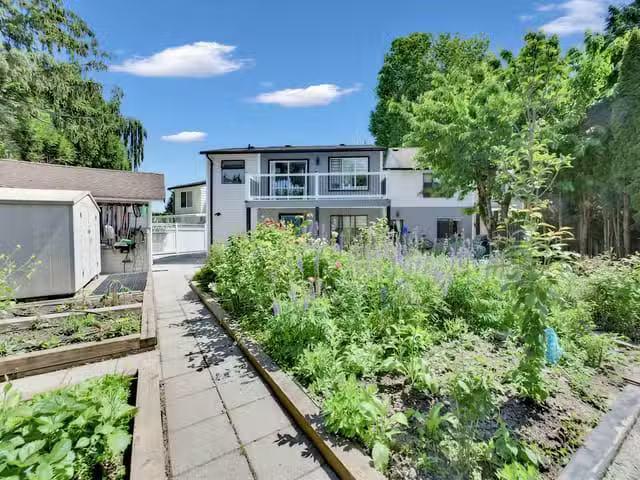 House for sale in Le Val-saint-françois, Quebec
