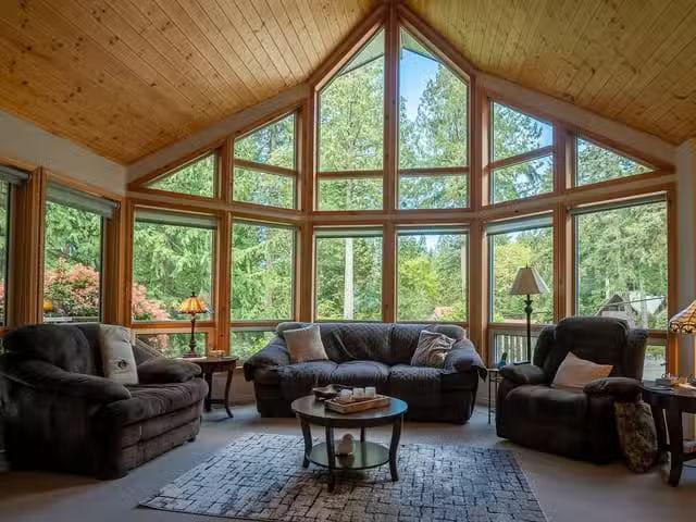 House for sale in Roberts Creek, British Columbia