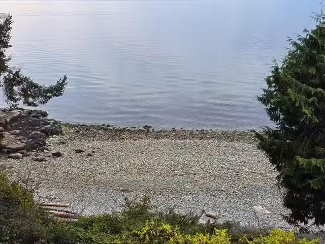 House for sale in Roberts Creek, British Columbia