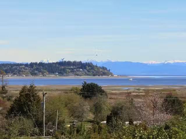 House for sale in Denman Island, British Columbia
