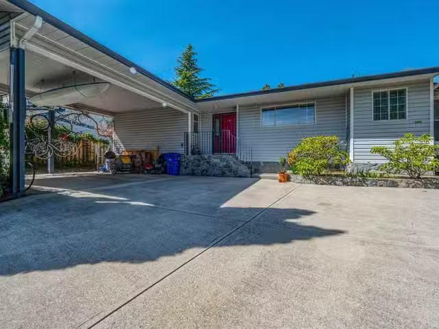 House for sale in Sechelt, British Columbia