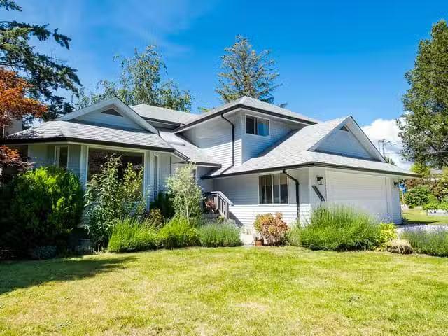 House for sale in Sechelt, British Columbia