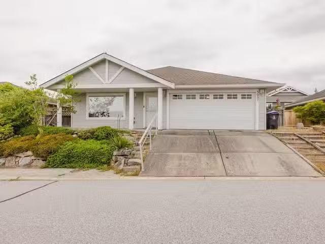 House for sale in Sechelt, British Columbia