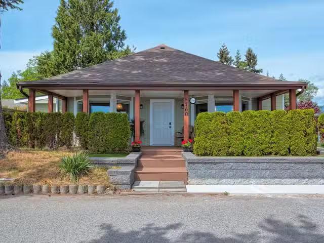 House for sale in Sechelt, British Columbia