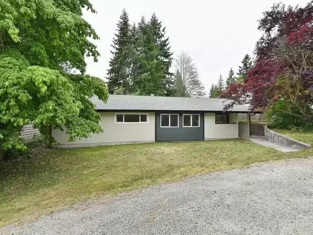 House for sale in Sechelt, British Columbia