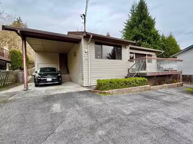 House for sale in Sechelt, British Columbia