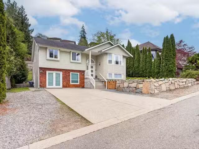 House for sale in Sechelt, British Columbia
