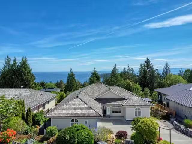 House for sale in Sechelt, British Columbia