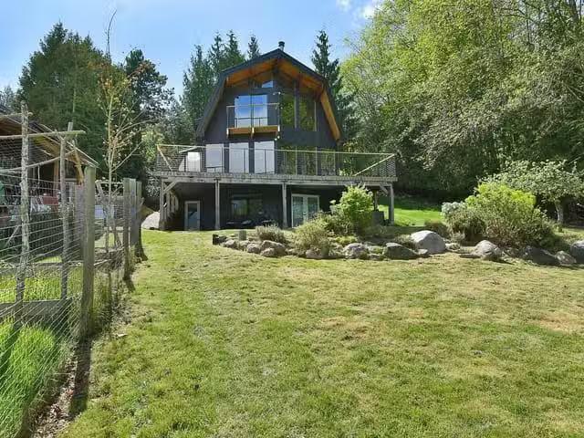 House for sale in Sechelt, Sunshine Coast Regional District