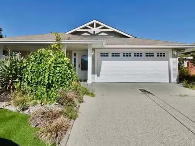 House for sale in Sechelt, British Columbia