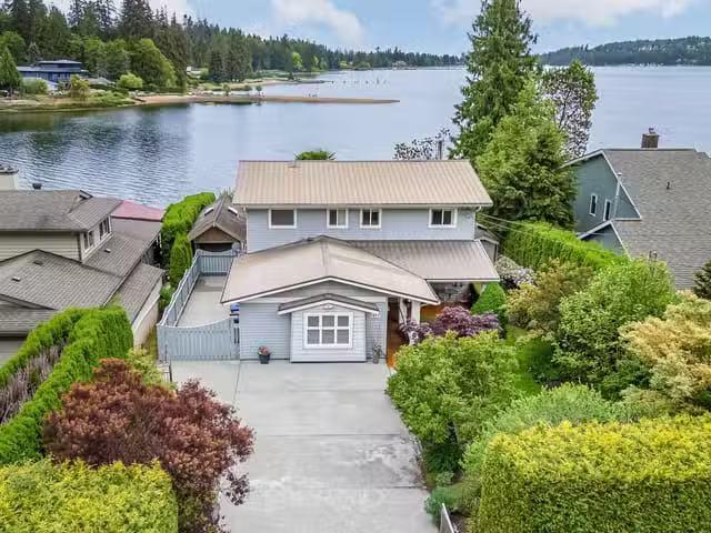 House for sale in Sechelt, British Columbia