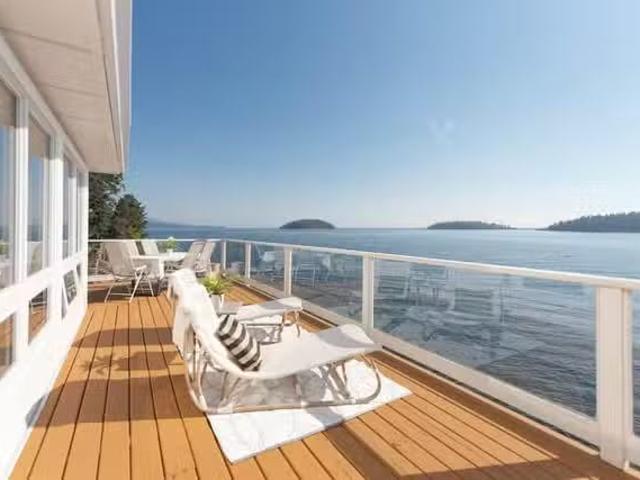 House for sale in Sechelt, British Columbia