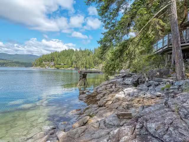 House for sale in Sechelt, British Columbia