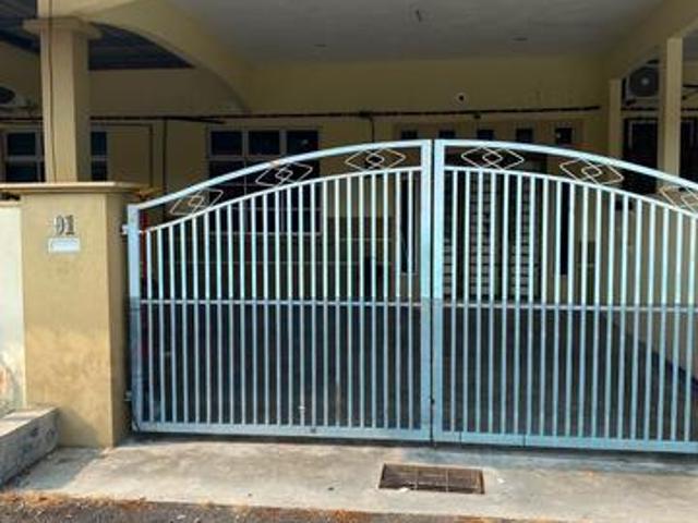 Terraced House for sale in Batu Pahat, Johor