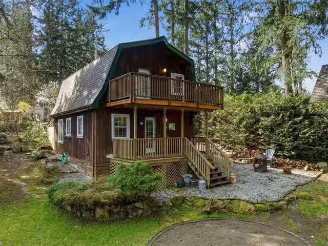 House for sale in Shawnigan Lake, British Columbia