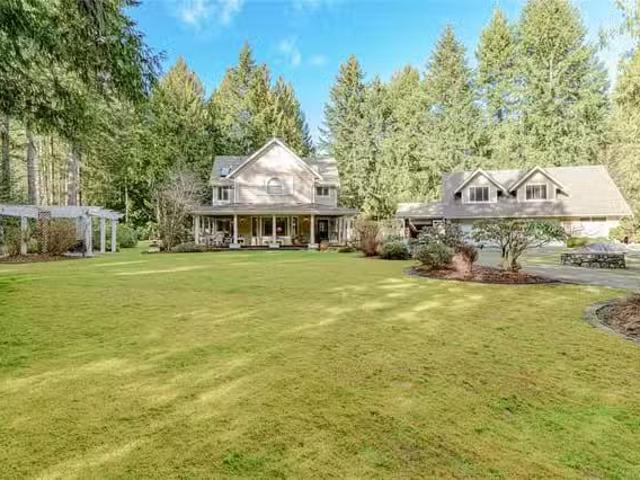 House for sale in Shawnigan Lake, British Columbia